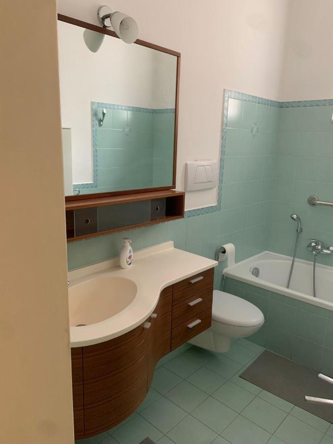 La Grande Casa Di Puglia Bed & Breakfast Gioia Del Colle Exterior photo